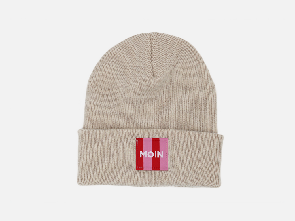 Beanie mit rotem 'Moin' Patch