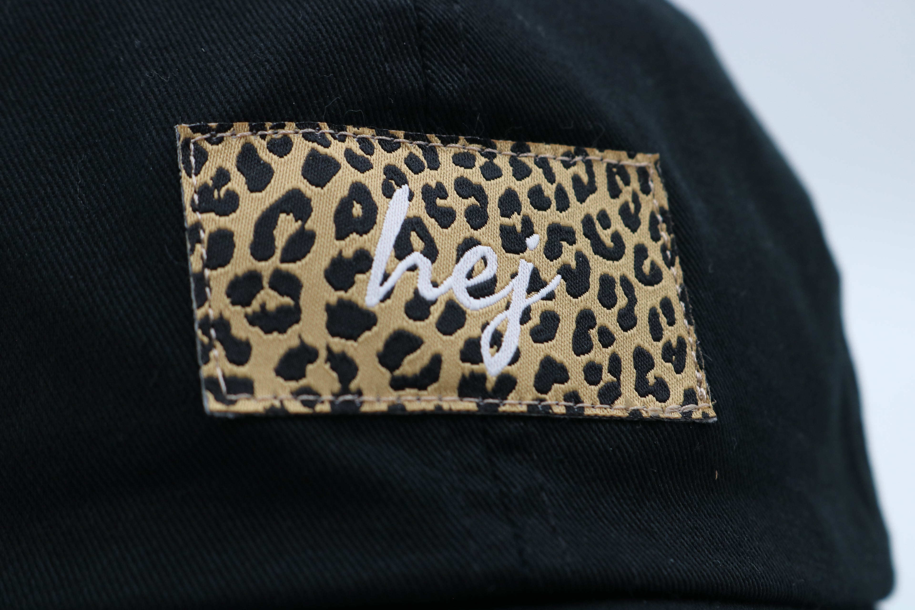 Cap Schwarz Leo